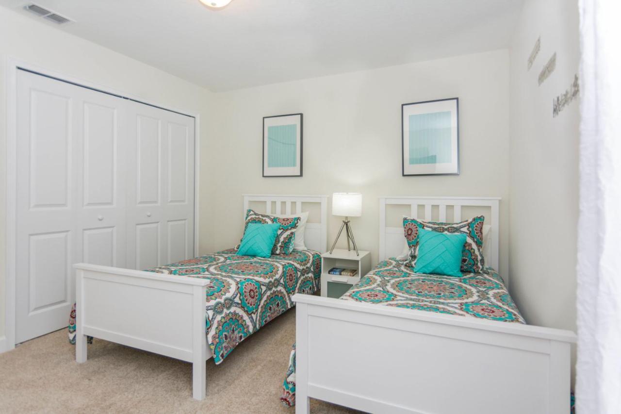 Enchanting Décor Home with private pool at Storey Lake Resort SL4714 Kissimmee Exterior foto