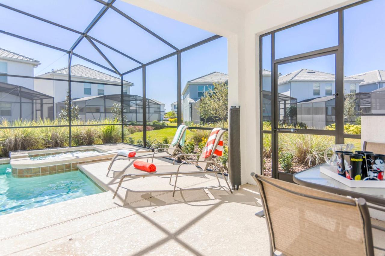 Enchanting Décor Home with private pool at Storey Lake Resort SL4714 Kissimmee Exterior foto